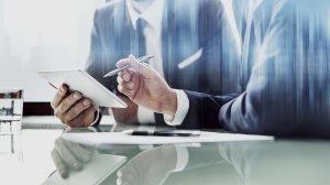 The Period for Determining the Number of Employees in an Enterprise with an R&D Center Certificate